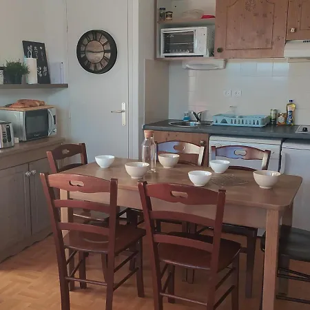 Apartment 2 Pieces 6 Pers. 3* A Chamrousse, Balcon Pied Des Pistes *
